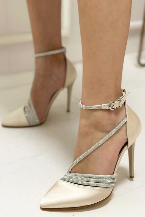 Rockstud Sandals Beige