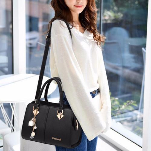 Shoulder Bag Black